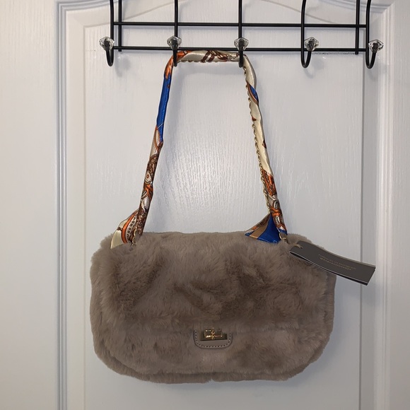 Patterned Twilly - Picture 6 of 17